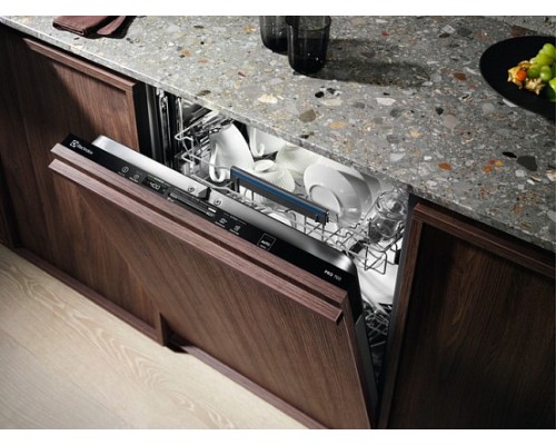 Купить  Встраиваемая посудомоечная машина Electrolux EES47310L в интернет-магазине Мега-кухня 7