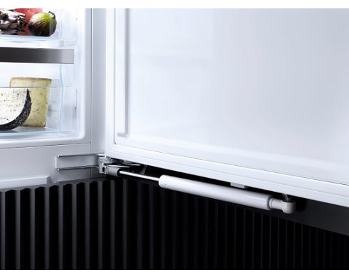 Купить Встраиваемый холодильник Miele KFN 7785 C в интернет-магазине Мега-кухня 7 Купить Встраиваемый холодильник Miele KFN 7785 C в интернет-магазине Мега-кухня 7