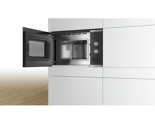 Купить  Встраиваемая микроволновая печь Bosch BFL520MS0 в интернет-магазине Мега-кухня 3