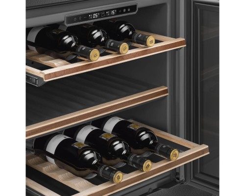 Купить  Встраиваемый холодильный шкаф для вина Smeg CVI629NR3 в интернет-магазине Мега-кухня 4