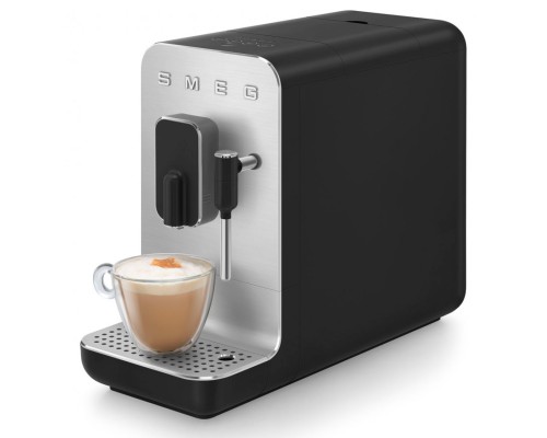 Купить  Автоматическая кофемашина Smeg BCC12BLMEU в интернет-магазине Мега-кухня 16