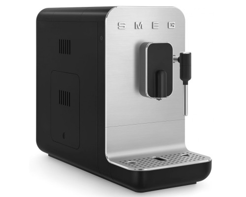 Купить  Автоматическая кофемашина Smeg BCC12BLMEU в интернет-магазине Мега-кухня 2