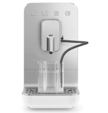 Автоматическая кофемашина Smeg BCC13WHMEU