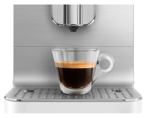 Купить Автоматическая кофемашина Smeg BCC13WHMEU в интернет-магазине Мега-кухня 20 Купить Автоматическая кофемашина Smeg BCC13WHMEU в интернет-магазине Мега-кухня 20