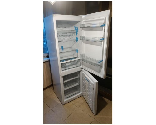Купить  Холодильник Vestfrost VW18NFE00W в интернет-магазине Мега-кухня 3