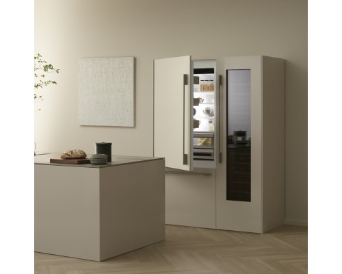 Купить  Встраиваемая холодильная камера V-ZUG Cooler V6000 Supreme (дверь справа) CO6T-51098 R в интернет-магазине Мега-кухня 1