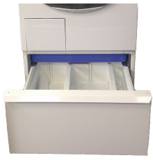 Выдвижной цокольный ящик с корзиной для белья для стиральных и суш. машин (белый) SCHULTHESS s51033